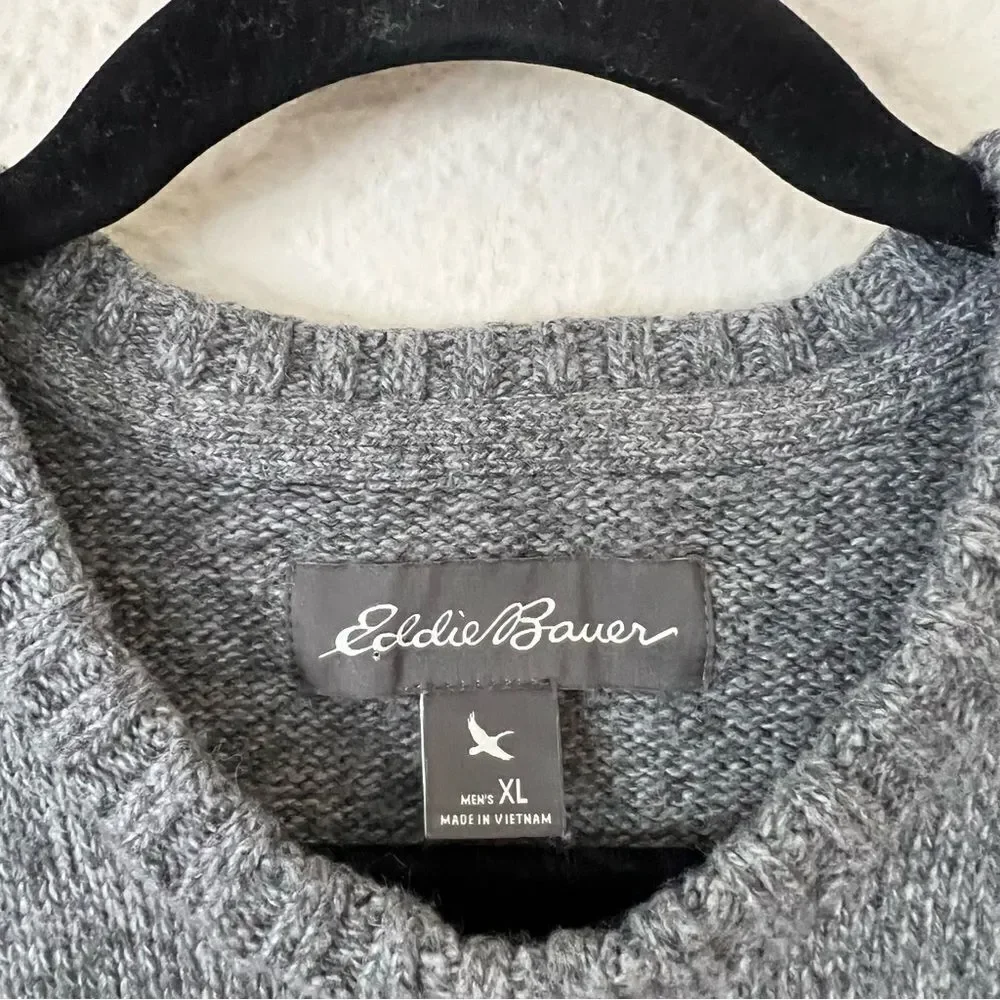 Eddie Bauer Fair Isle Wool Blend Crew Neck Sweater Size XL in Gray - Picture 3 of 8